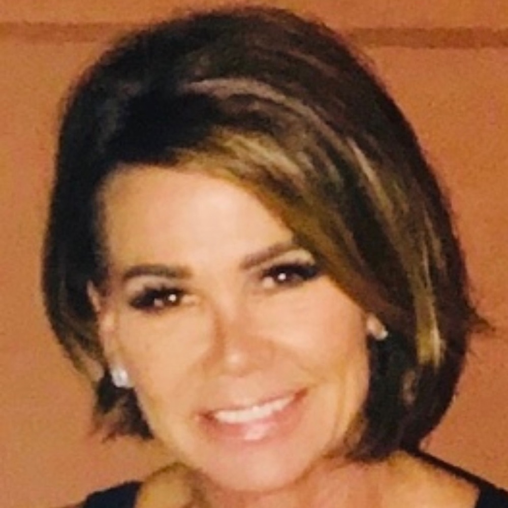 Meet your Posher, Monica